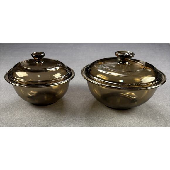 Corningware Pyrex Amber 322 (1 Qt.) & 323 (1.5 Qt.) Set of 2 with lids - Picture 1 of 14